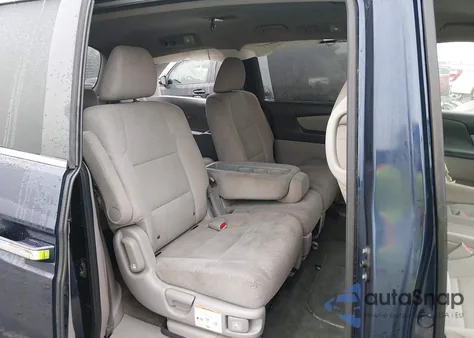 2016 Honda Odyssey Se z USA, uszkodzony, nr VIN 5FNRL5H37GB092021